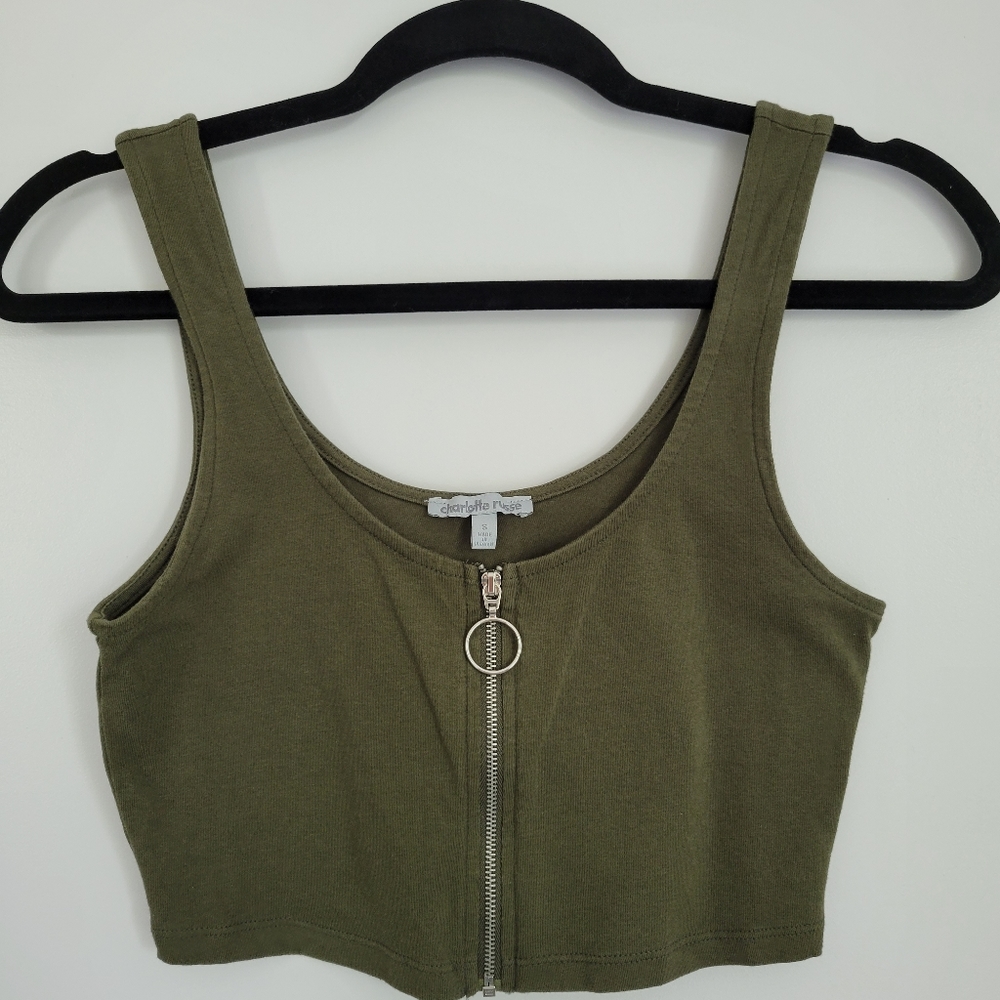 Crop top